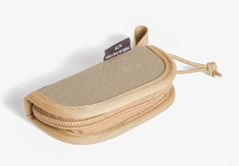 Armageddon Gear Kestrel Pocket 01.jpg