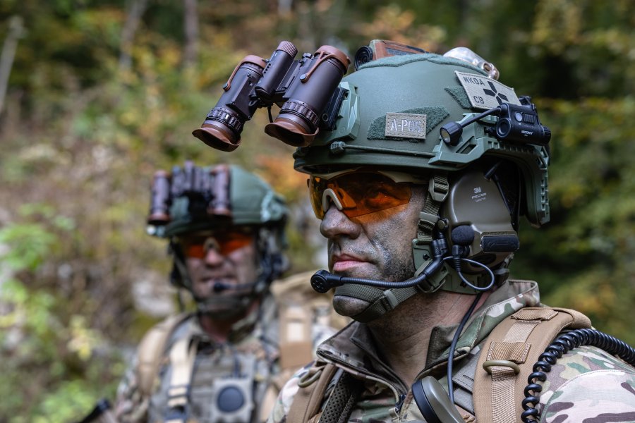 M100 (40).jpg