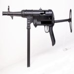 MP-40.jpg MP-40.jpg