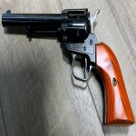 Gun Stuff - 1 of 2.jpg