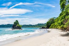 BestBeachesInCostaRica__HERO_iStock-1003143496-2399928262.jpg