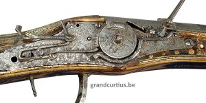 1532 wheel lock Grand Curtius.jpg