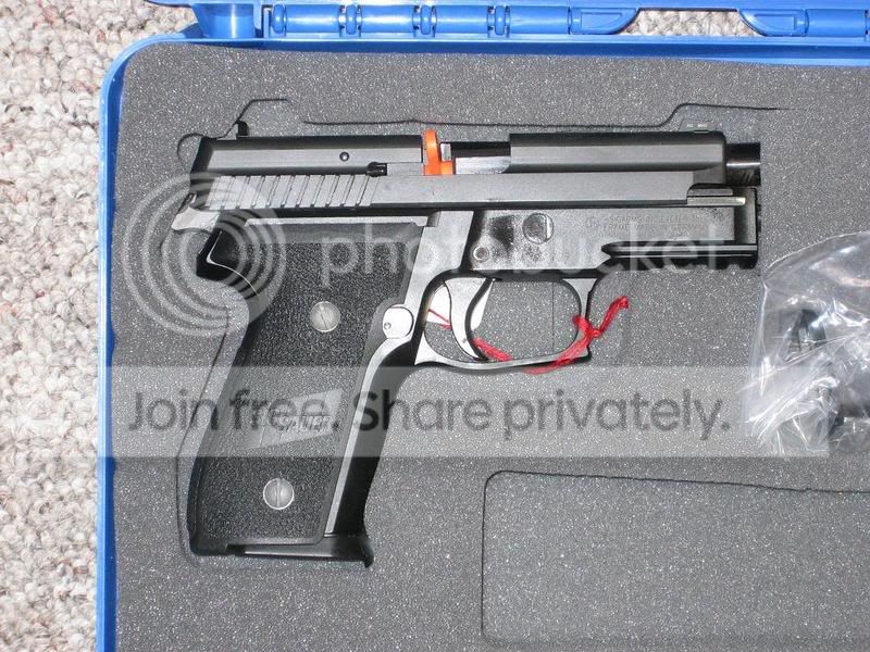 SIG2.jpg