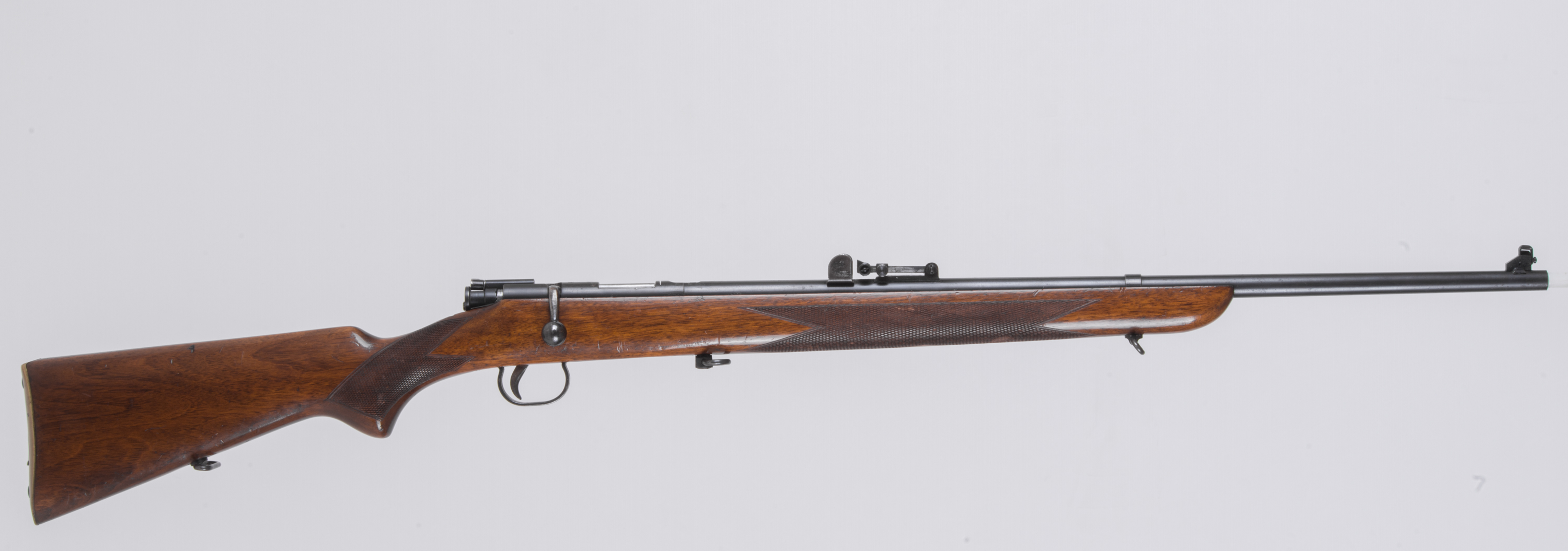 wom-dl-hr-vert-01.jpg