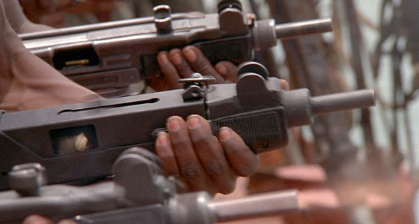 DogsOfWarFakeUzi.jpg