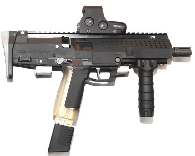 ST_Kinetics_CPW_Submachine_Gun_(SMG)_1.jpg