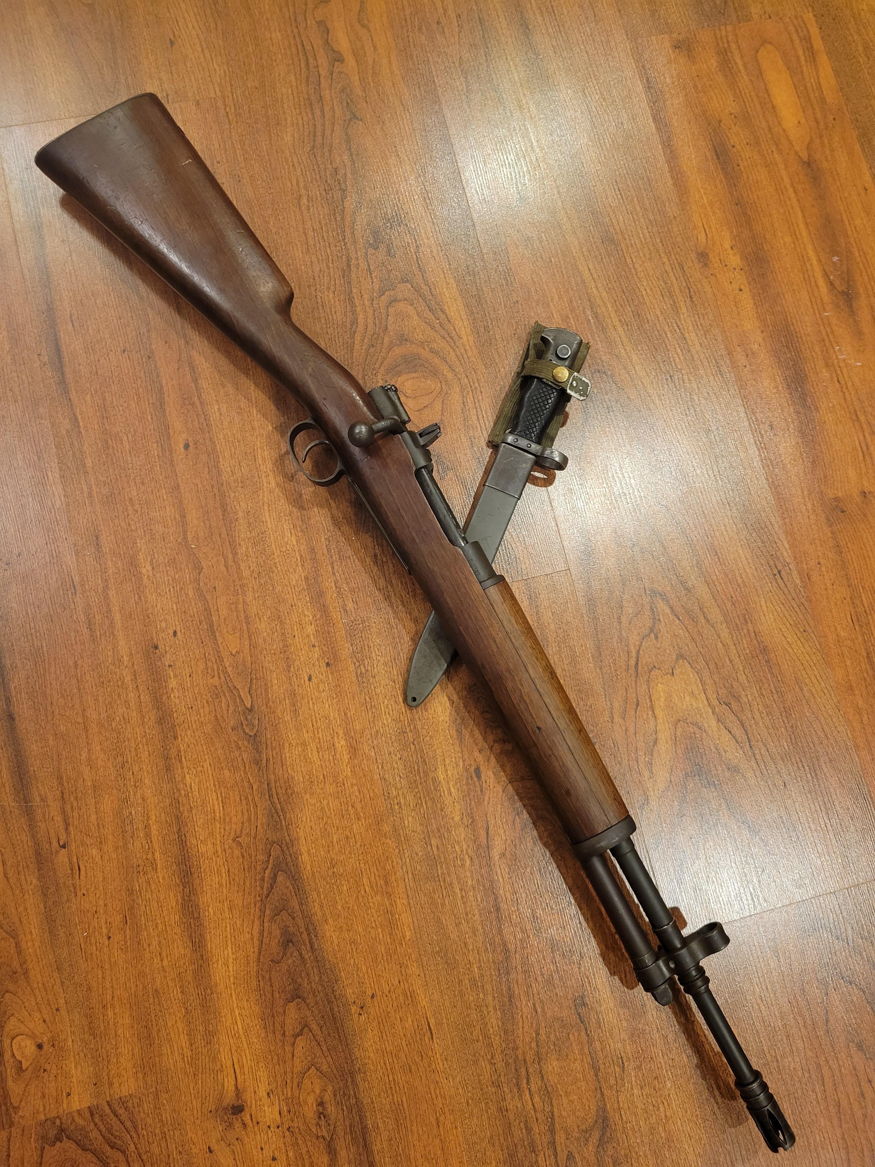 R1iaJGx.jpg