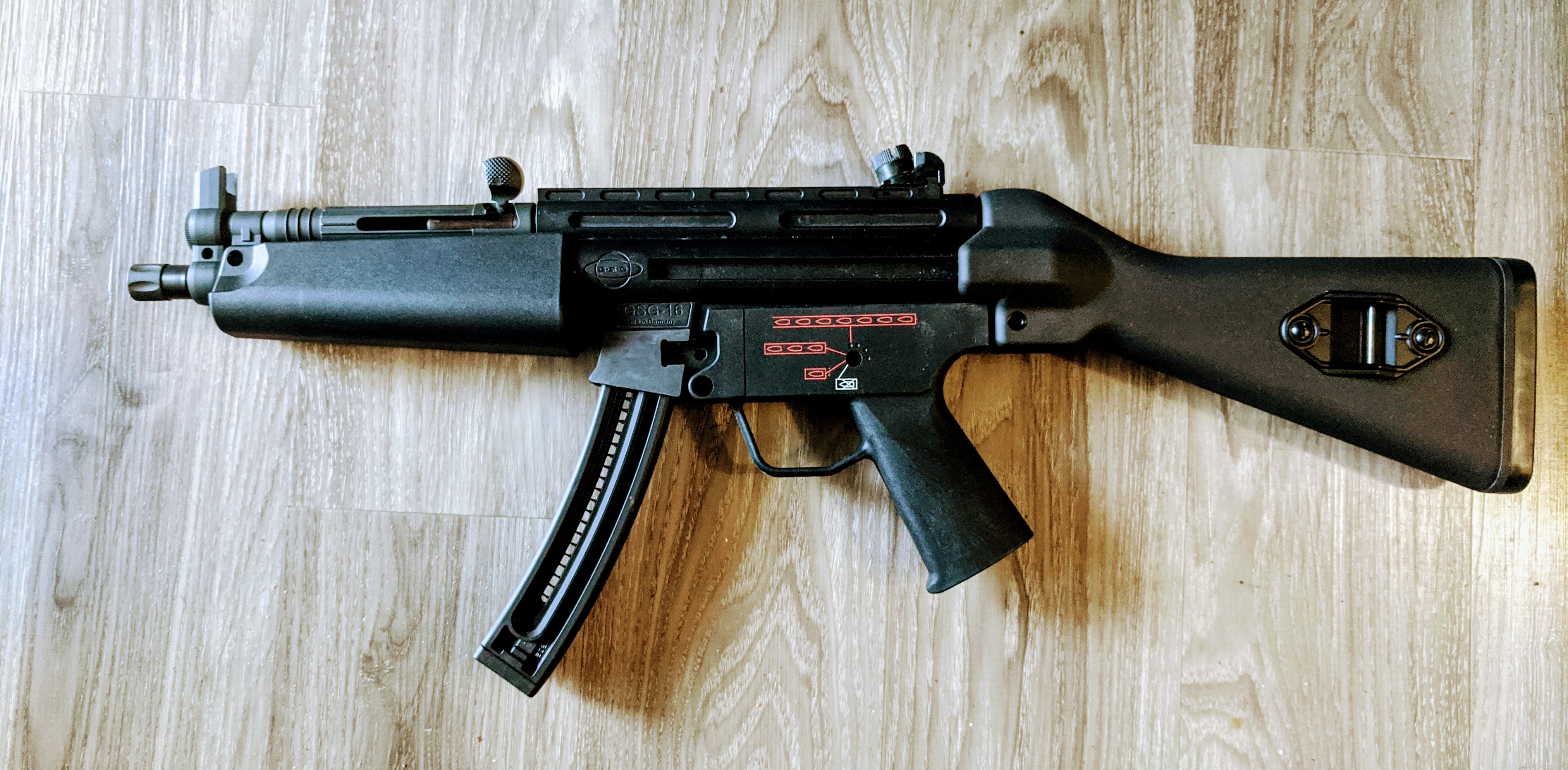 Hrn6P9y.jpg
