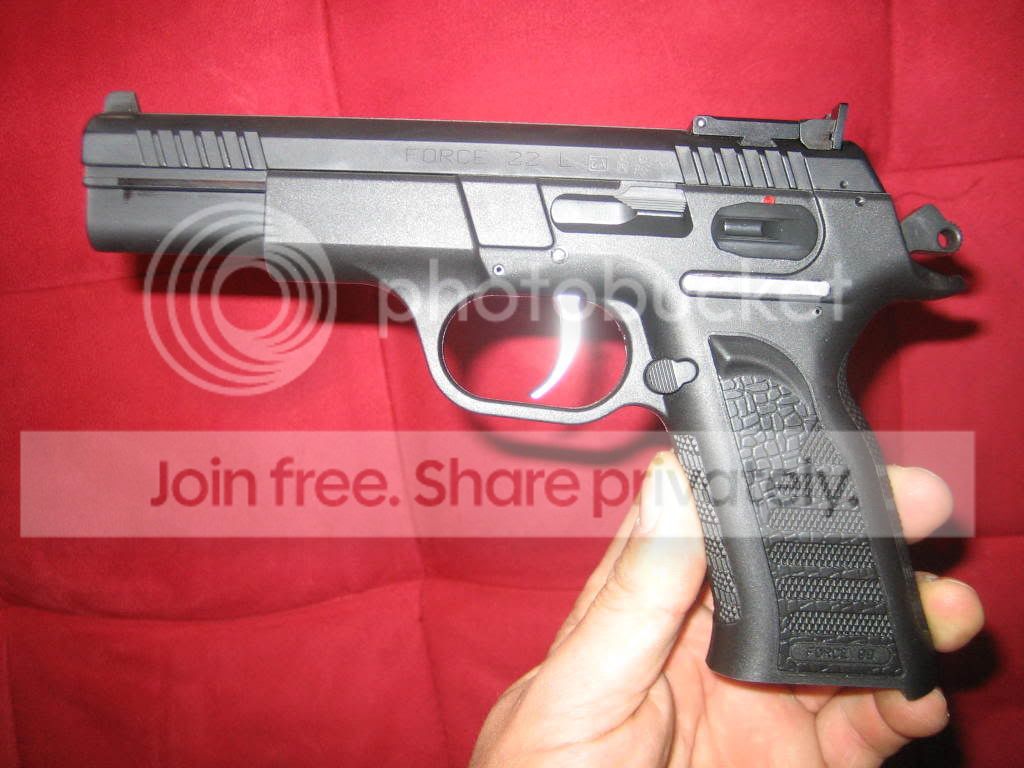 guns006.jpg