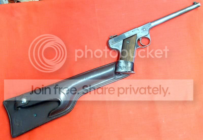 FIALAINSTOCKHOLSTER002_edited.jpg