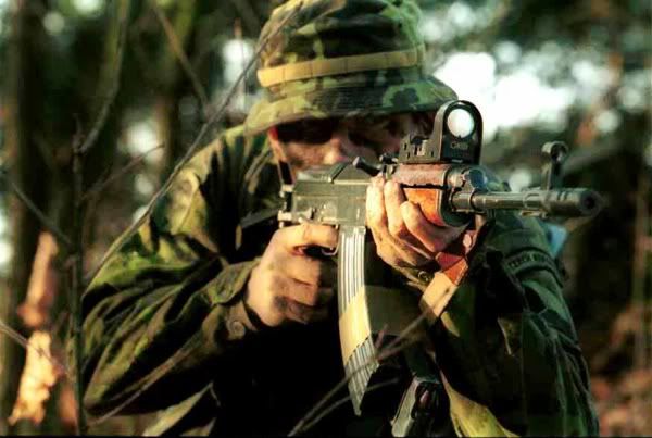 army1.jpg