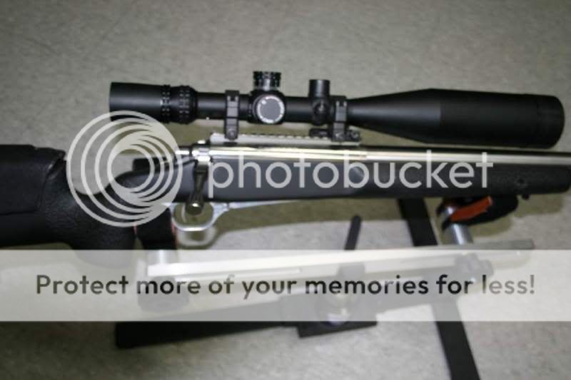 AI308003.jpg