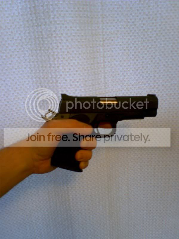 lefthand.jpg