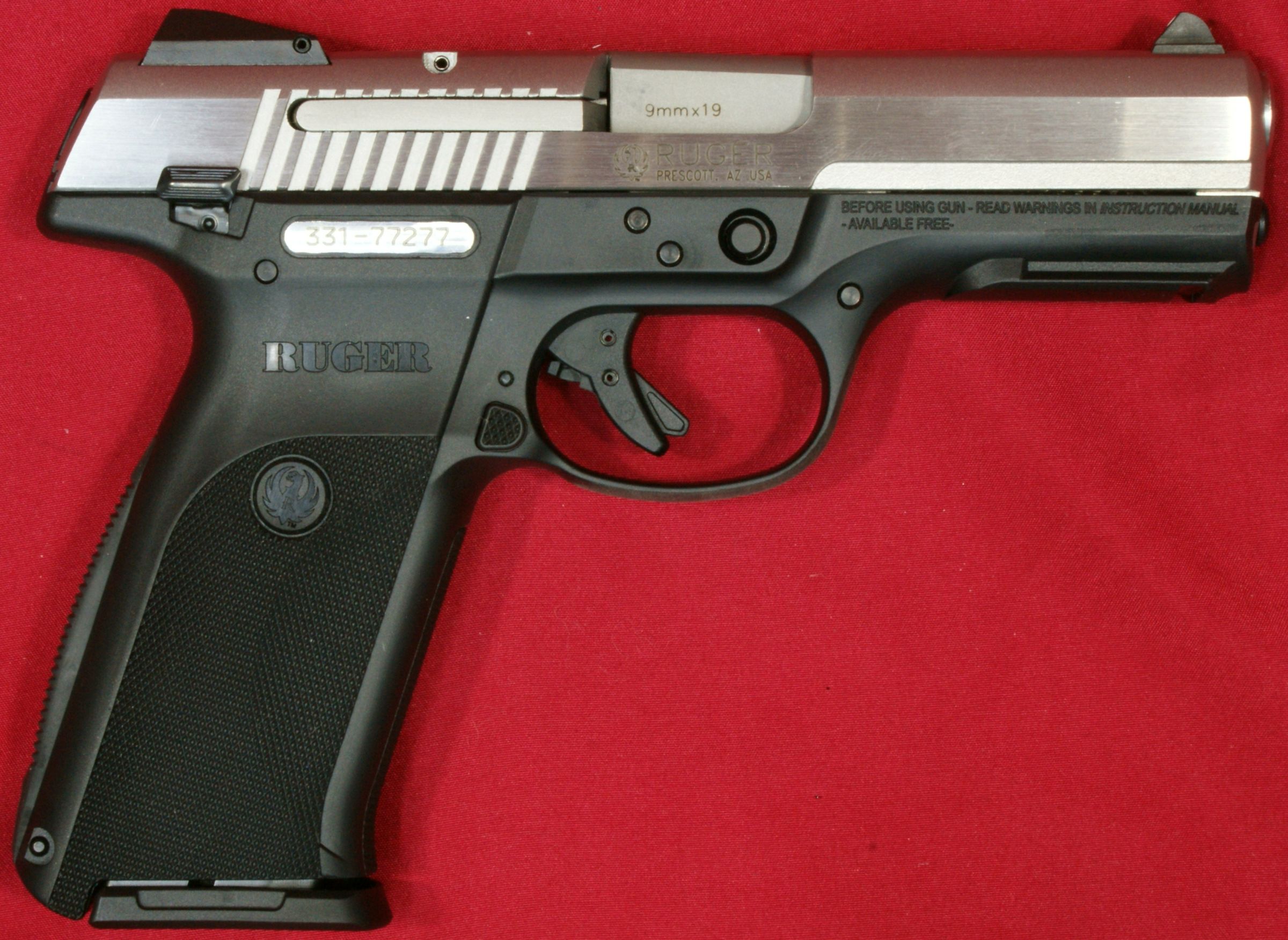 Ruger_SR9_Pistol_000.JPG
