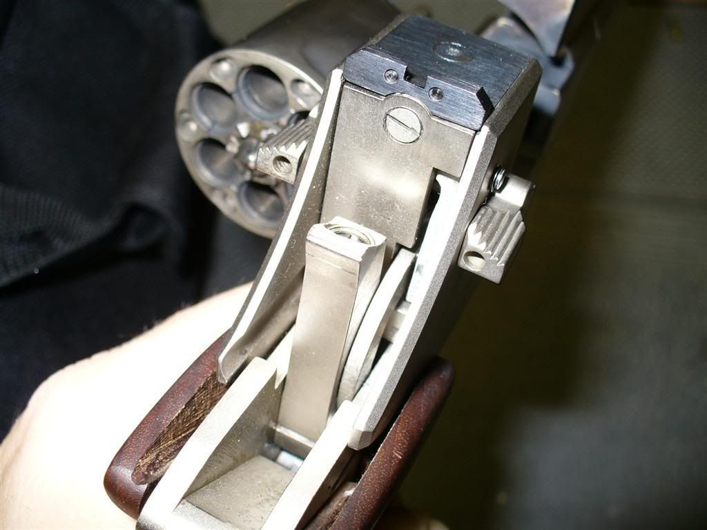 Mateba4.jpg
