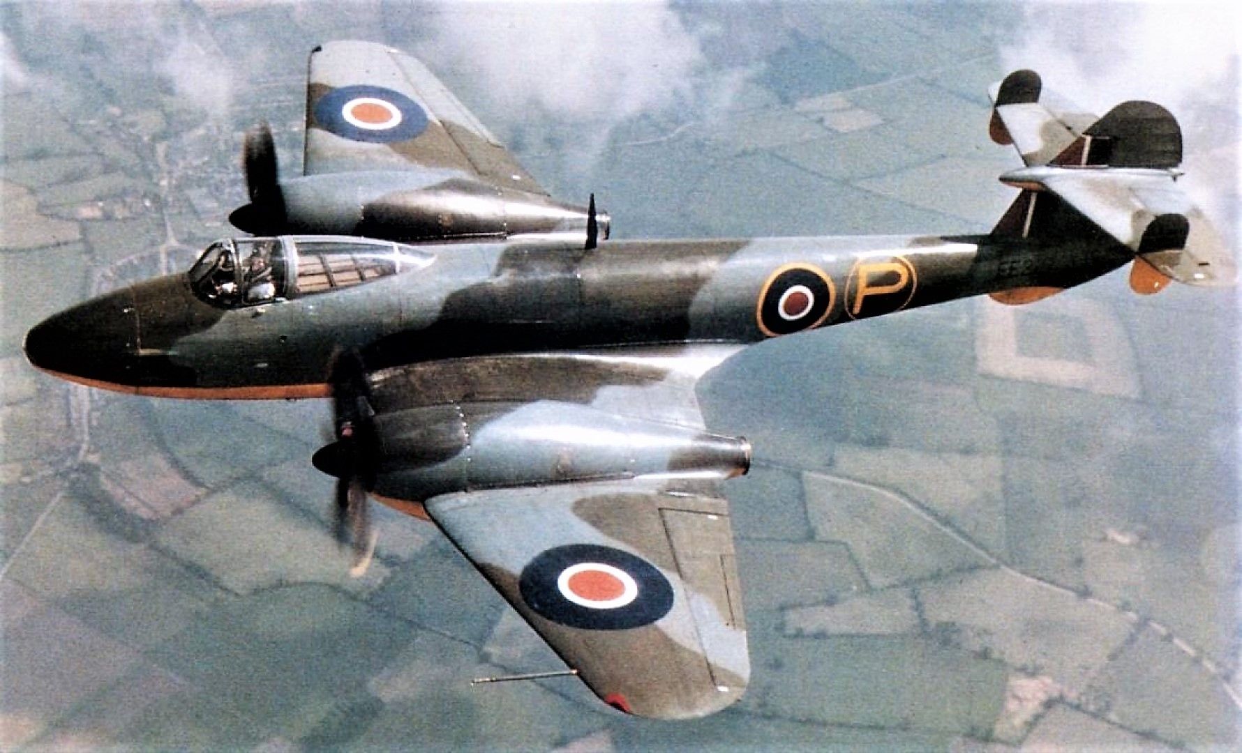 gloster-trent-meteor-f-mk1-jpg.514147