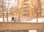 iGHlKkUL3yqz2.gif
