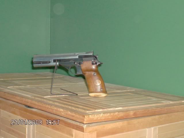 Beretta76.jpg