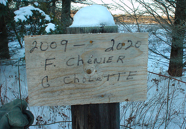 sign3.JPG