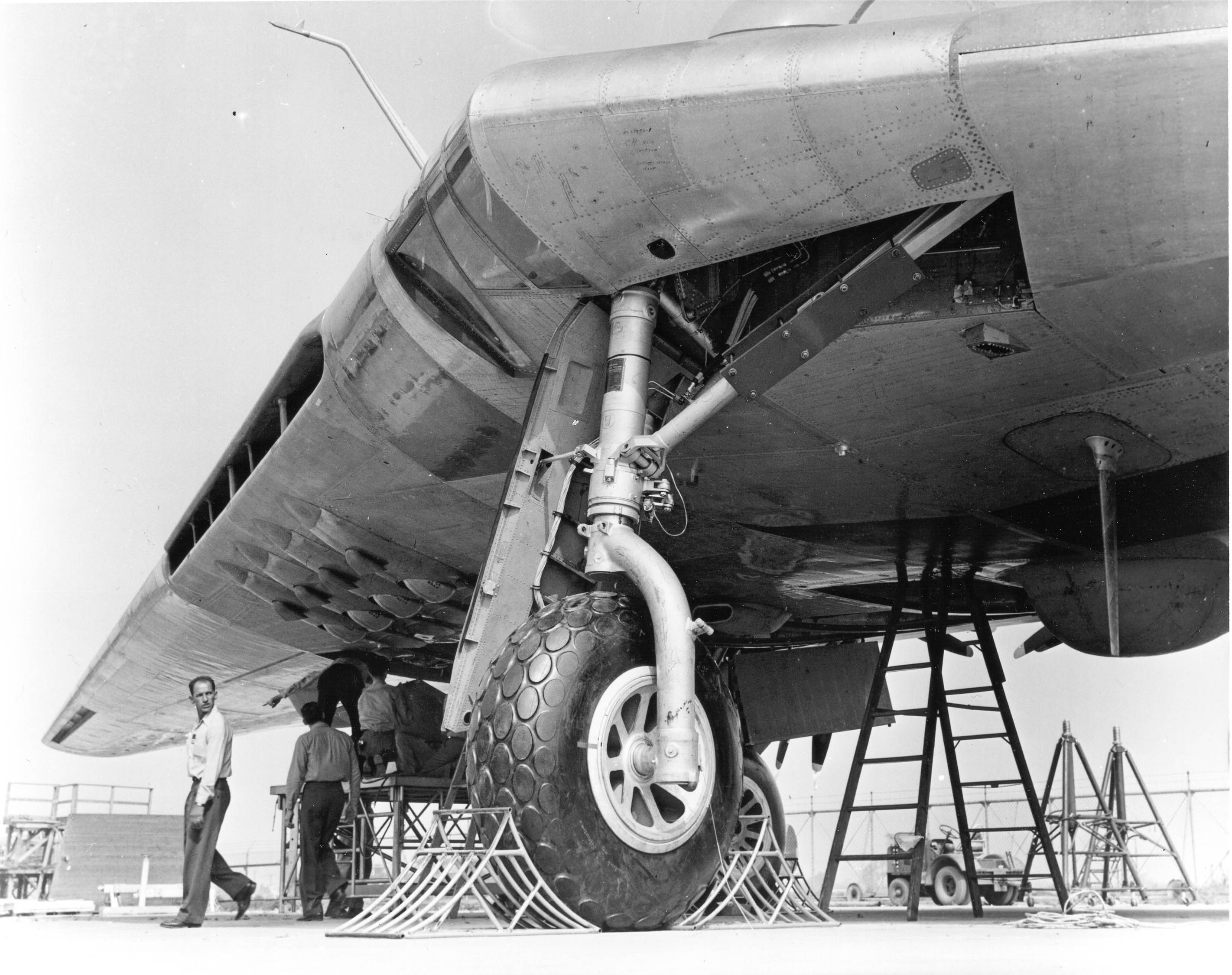 XB35-10_300.jpg