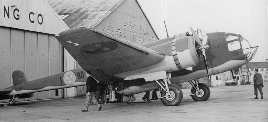 002-10195941.jpg