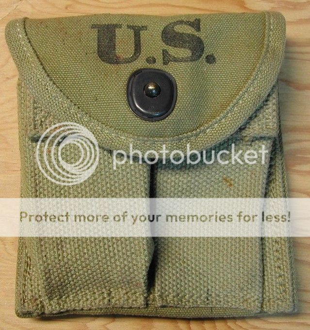 1943datedM1carbinemagazinepouch.jpg