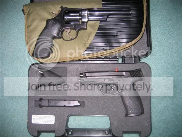 pistols.jpg