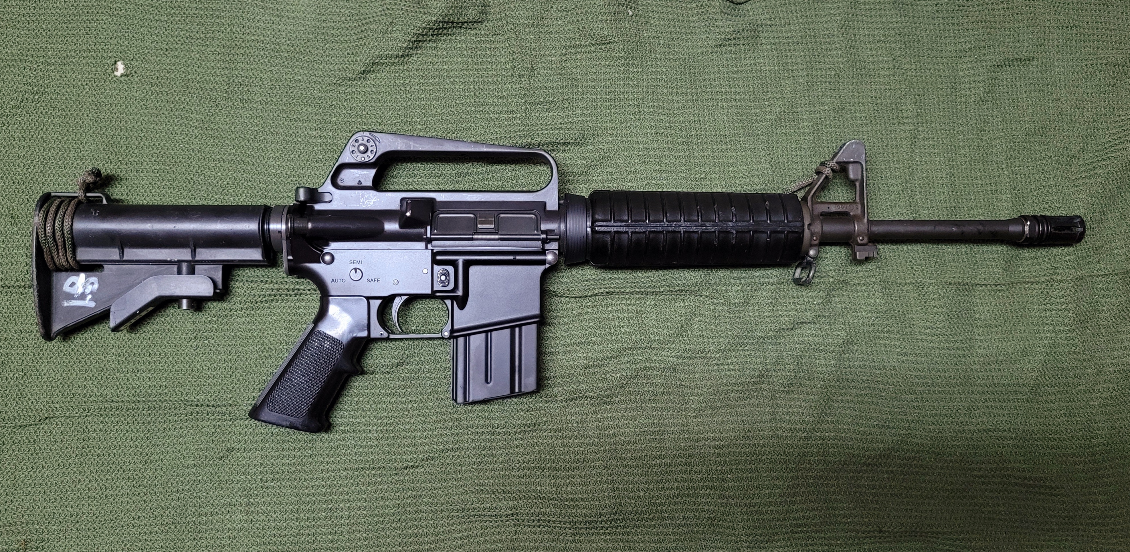 h04mSWB.jpg