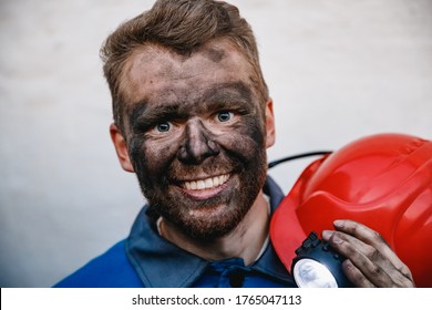 portrait-miner-coal-man-helmet-260nw-1765047113.jpg