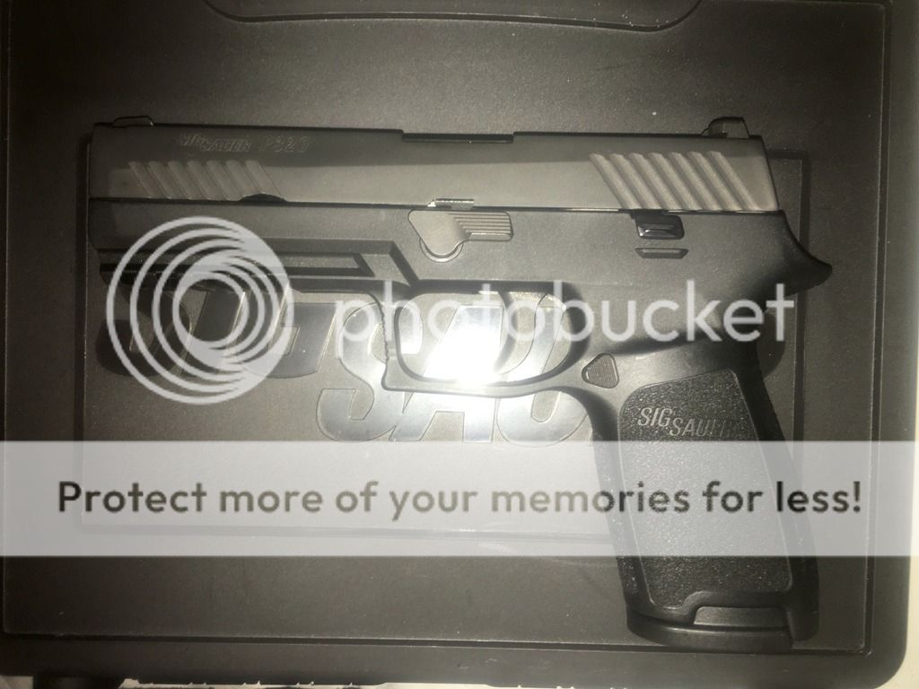 Sig%20Sauer%20P320_zpskfgsdjdd.jpg