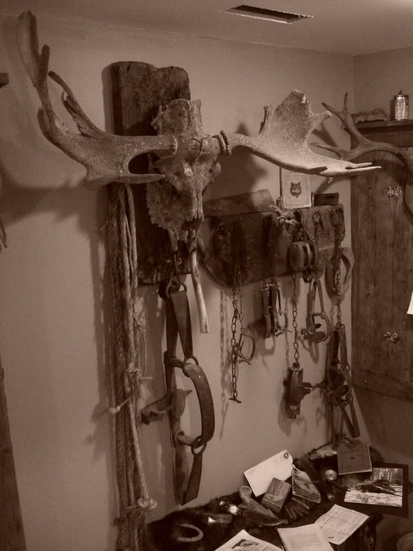 Mancave014.jpg