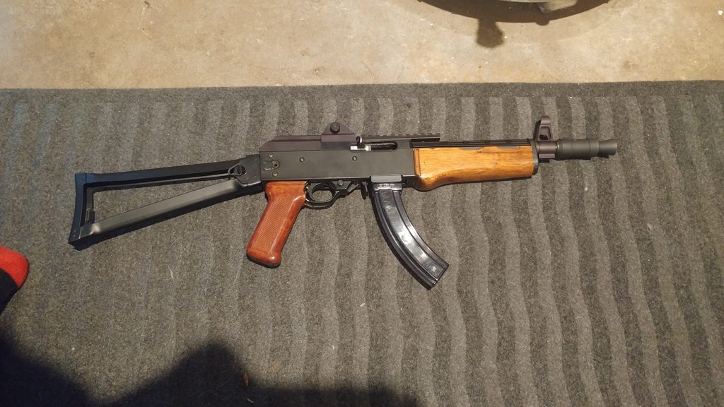 rNE5pdLh.jpg