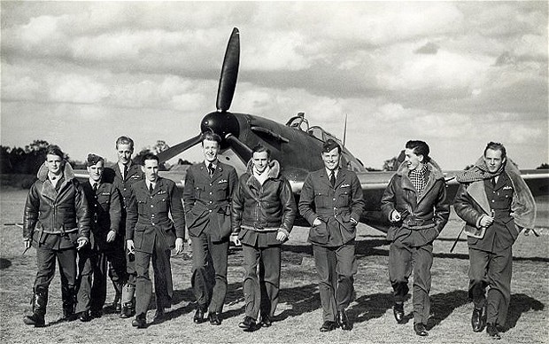 beazley-group_1941947b.jpg