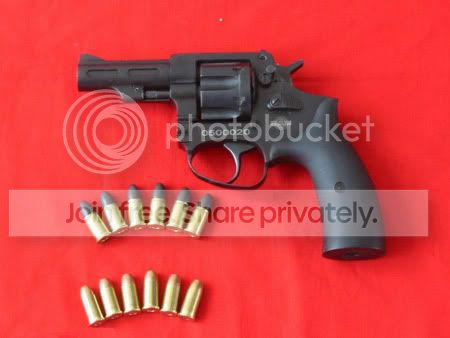 9mmrevolver.jpg