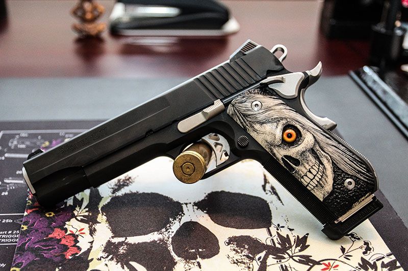 1911nightmaregrip_zpsa34b93b4.jpg