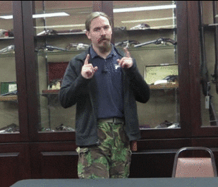 l0O9xPWfaccWTBas8.gif