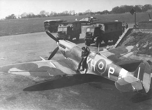 lecoq_spitfire.jpg