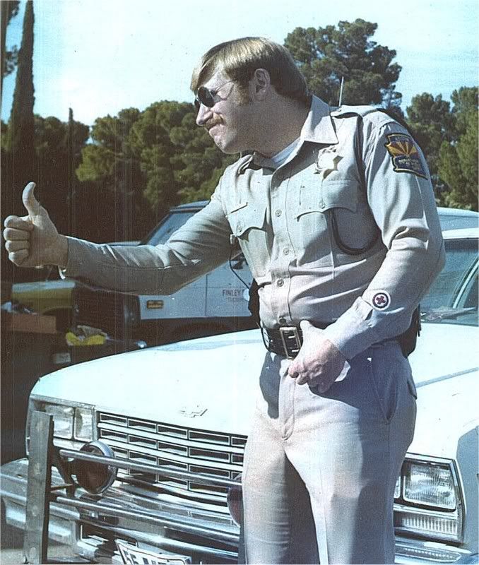 buck_thumbs_up.jpg
