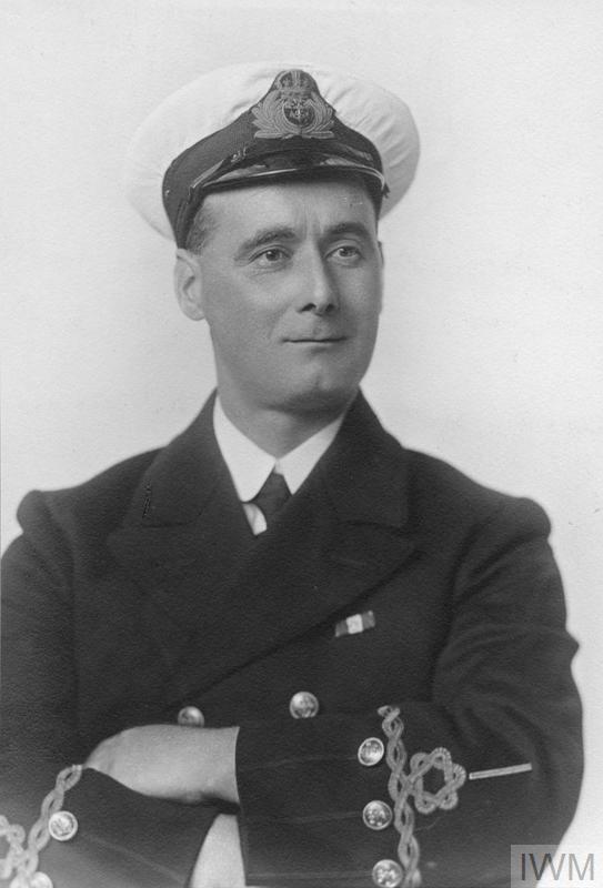 Chief_Skipper_A_E_Berry_DSC_IWM_HU_113747.jpg