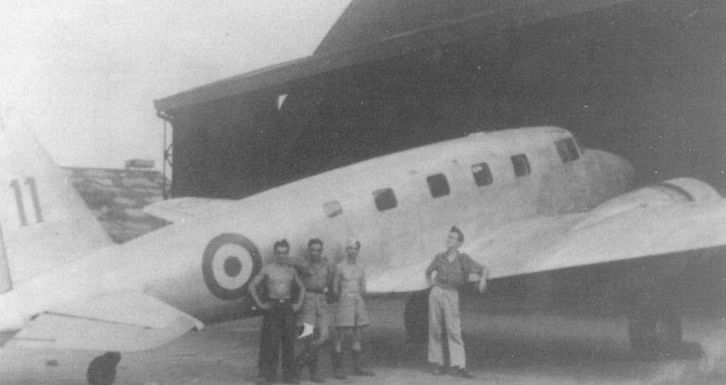 ki54in1946tansonnhut.jpg