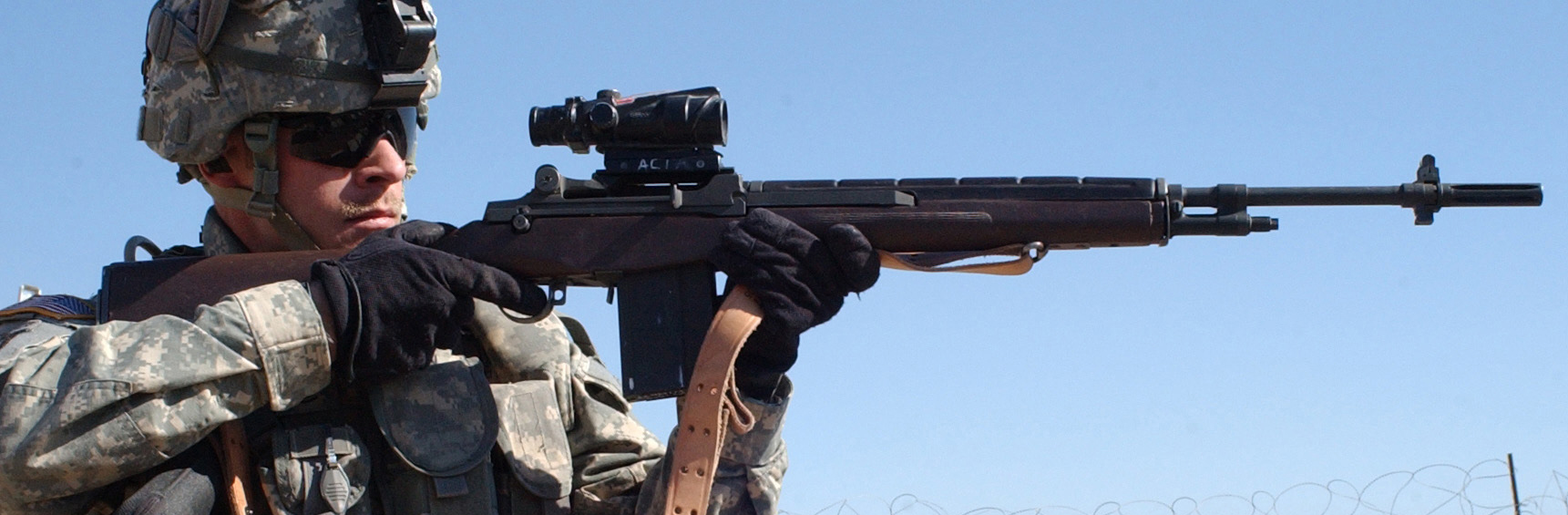 M-14_rifle_demonstration_cropped.jpeg