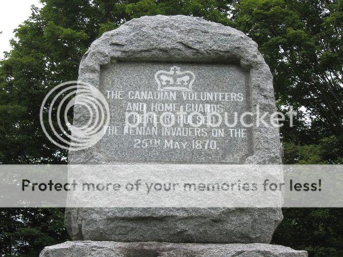 Monument_feniens_1.jpg