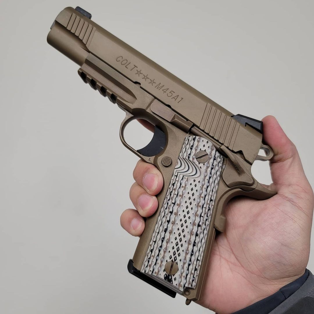 e84i9mX.jpg