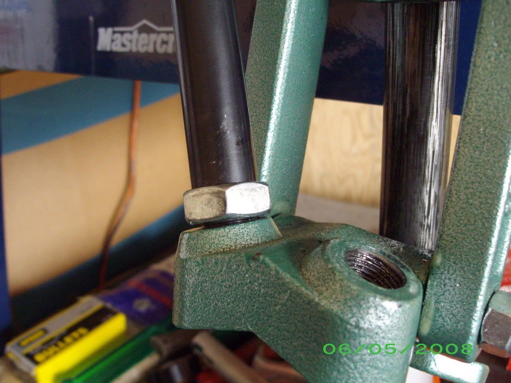 Press005.jpg