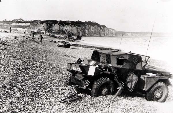 Dieppe_pebble_beach.jpg