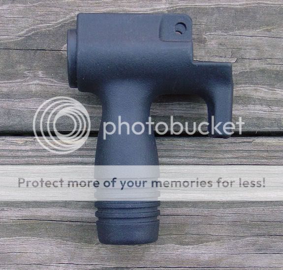 HKMP5K-MP5PDWForwardGrip01.jpg