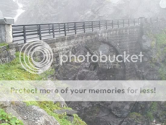 7_1248787289_bridge-on-trolls-pass-1.jpg