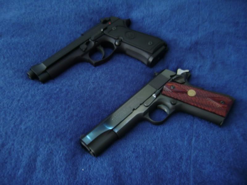 M9vsM1911-A1002.jpg