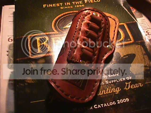 CaygeonHolster1.jpg