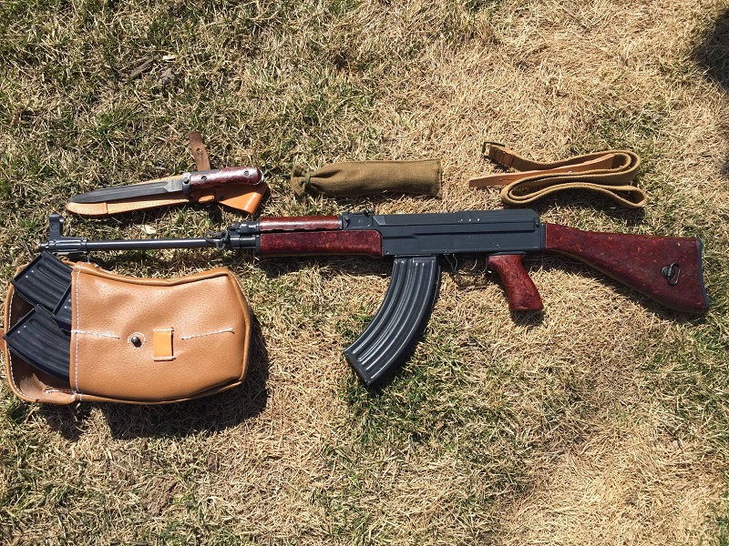 MRTB5ZD.jpg